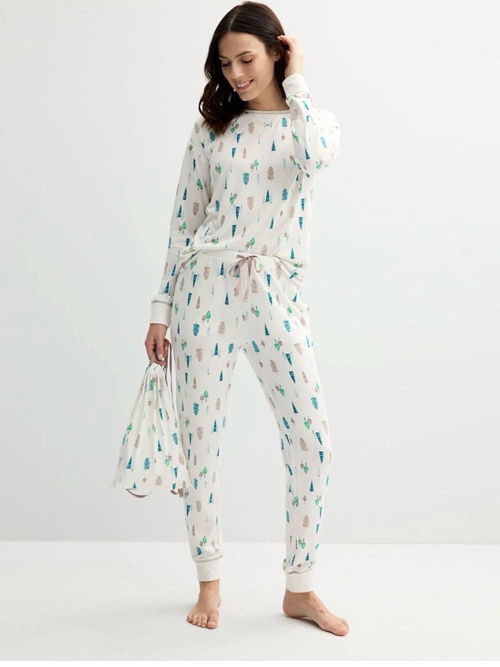 Cozy Cream Tree Print Women's Pajama Set size medium